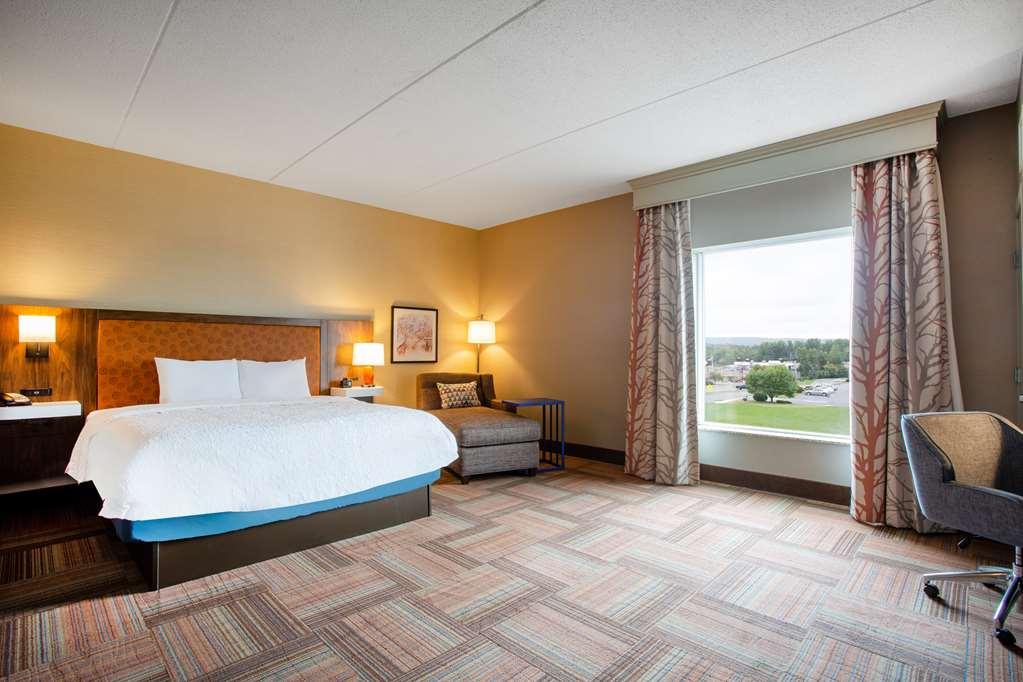 Hampton Inn ווטרטאון חדר תמונה